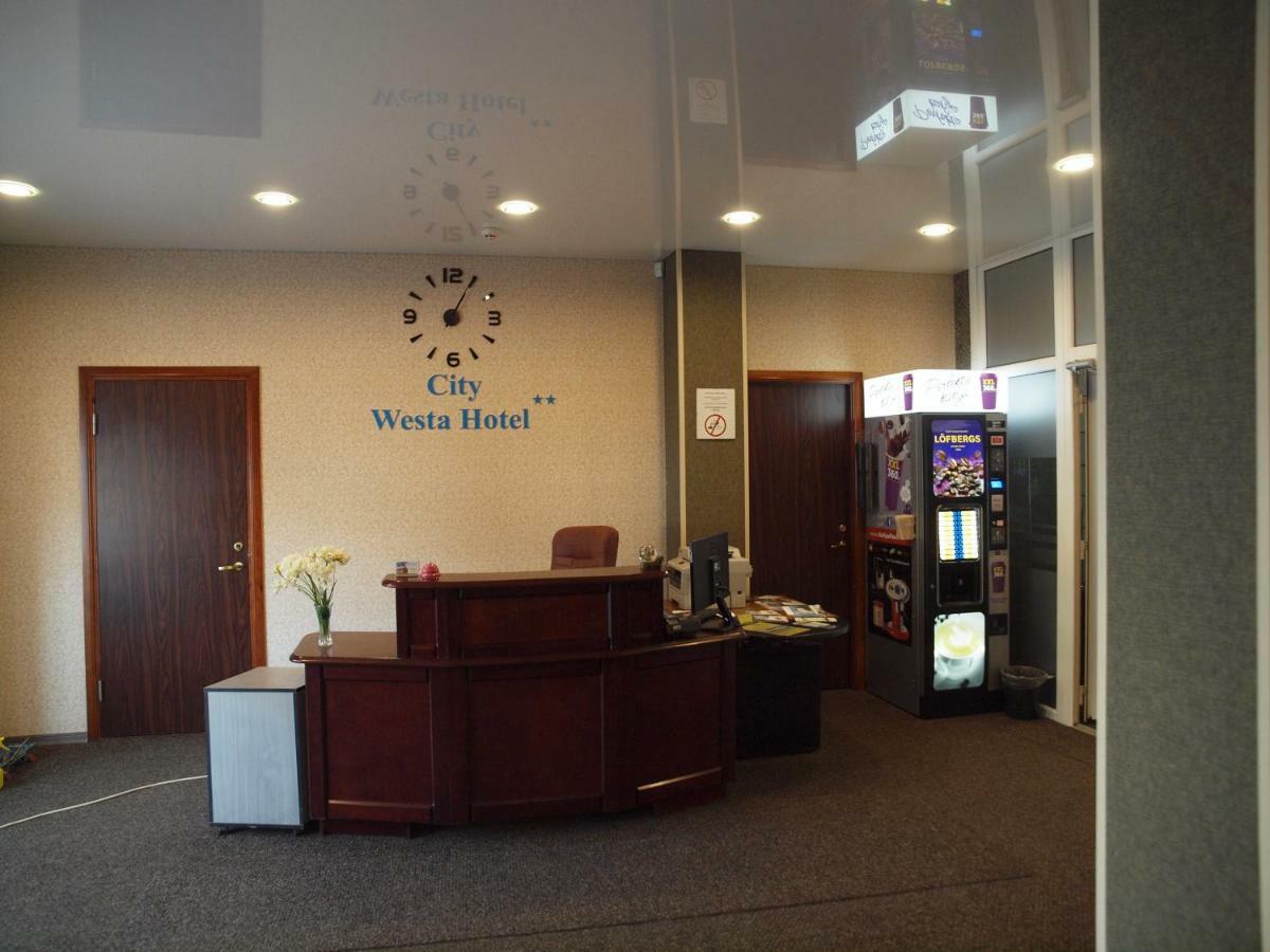 City Westa Hotel Рига Екстериор снимка