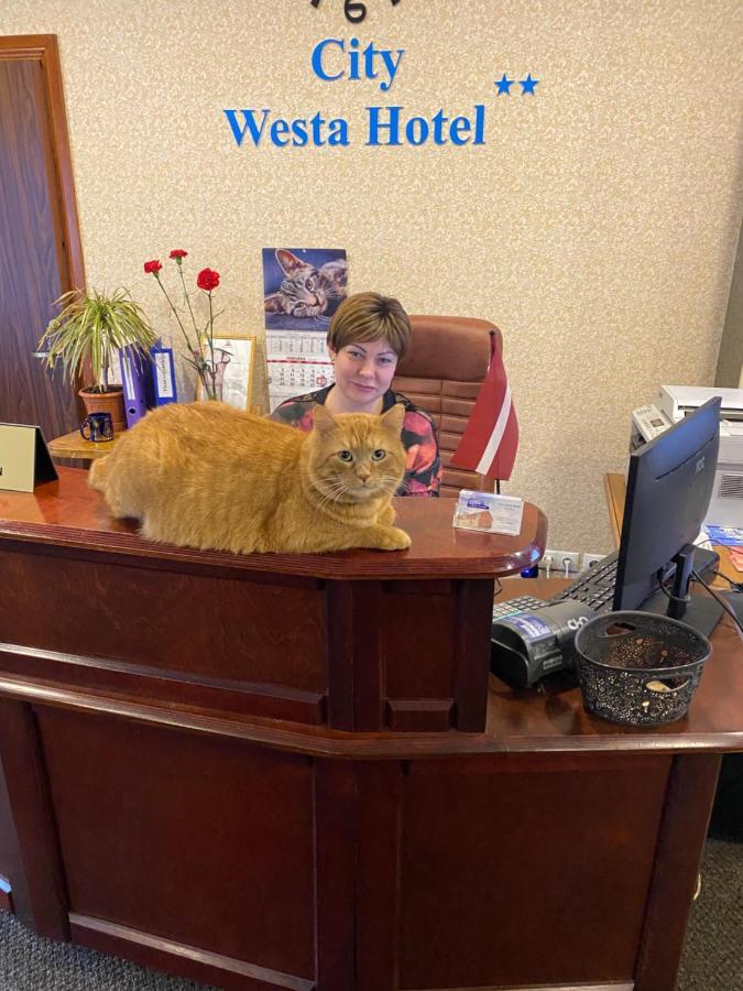 City Westa Hotel Рига Екстериор снимка